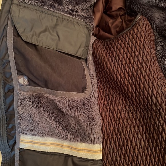 The North Face Vintage Brown 1996 Retro Nuptse Jacket - Picture 11 of 16